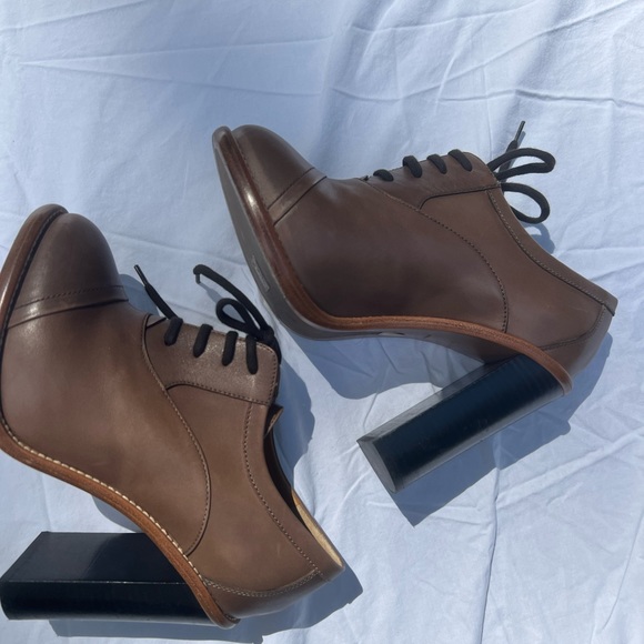 Chloe Lace up Booties - size 39 - Picture 5 of 6